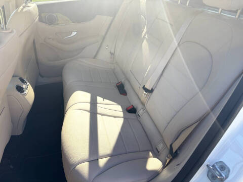 2017 Mercedes-Benz GLC GLC 300 4MATIC