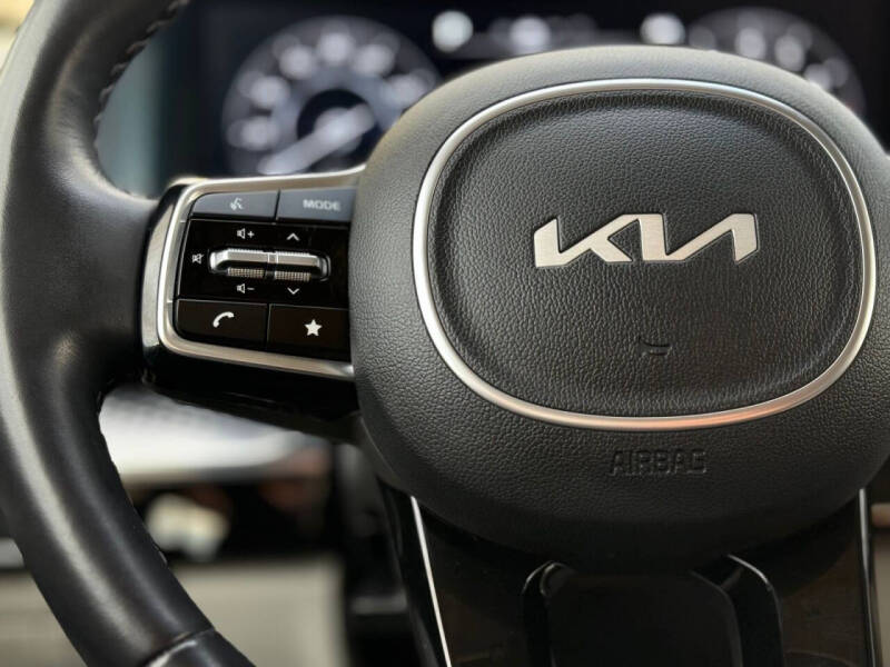 2023 Kia Carnival SX Prestige