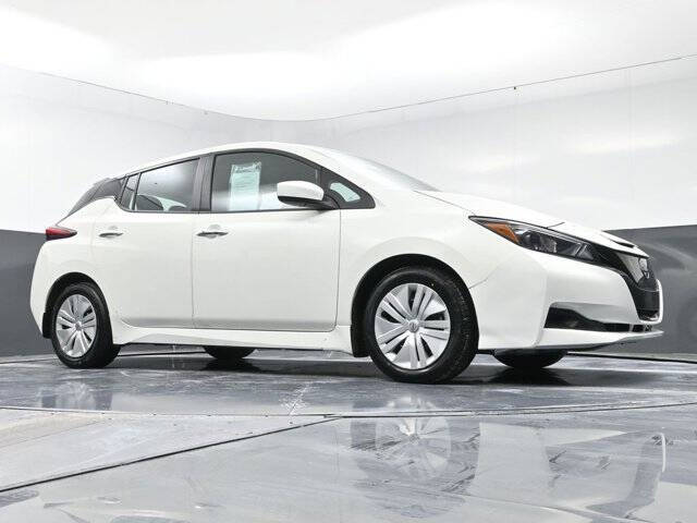 2023 Nissan LEAF S