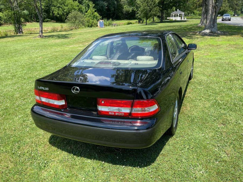 2001 Lexus ES 300