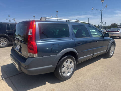2006 Volvo XC70