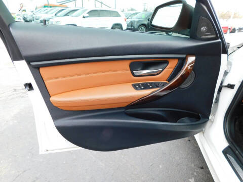 2015 BMW 3 Series 328i xDrive