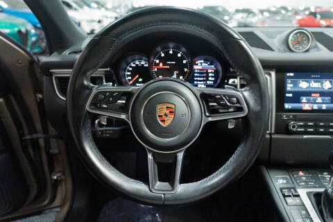 2017 Porsche Macan