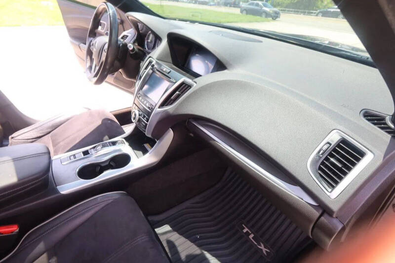 2018 Acura TLX