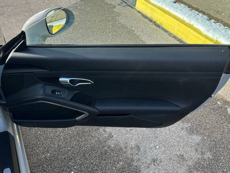 2018 Porsche 911 Carrera