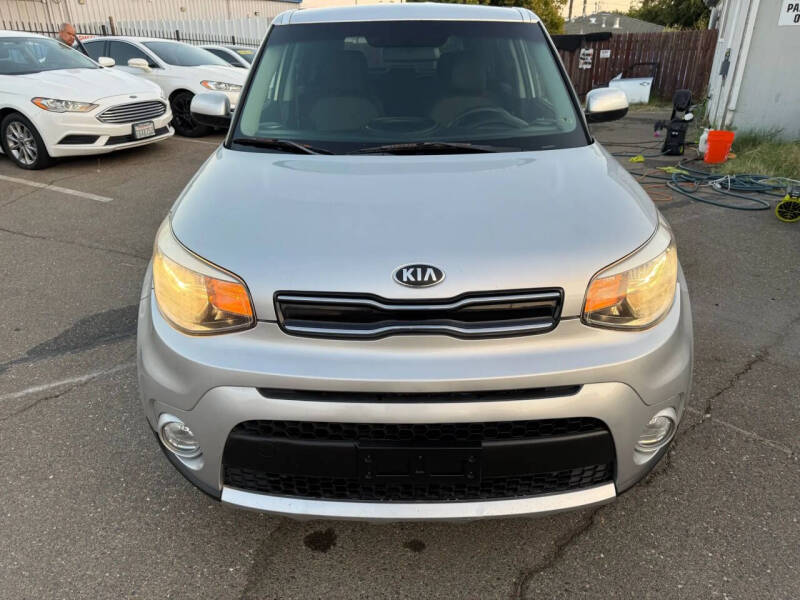 2018 Kia Soul +