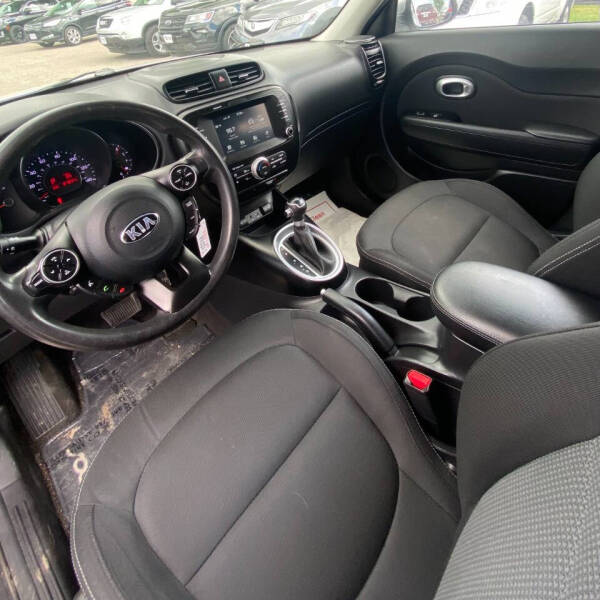 2018 Kia Soul +