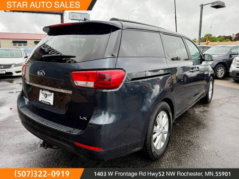 2017 Kia Sedona LX