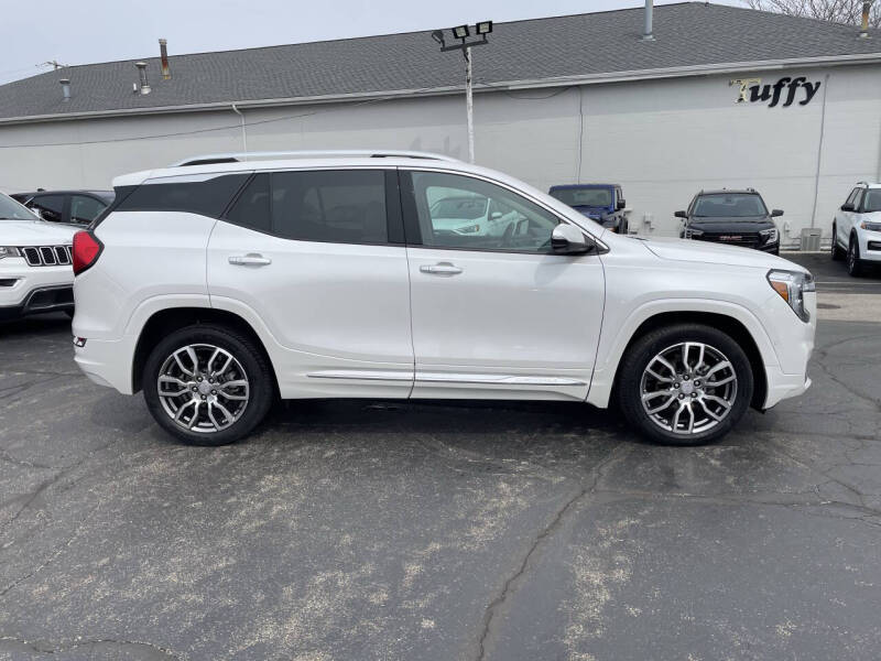 2023 GMC Terrain Denali