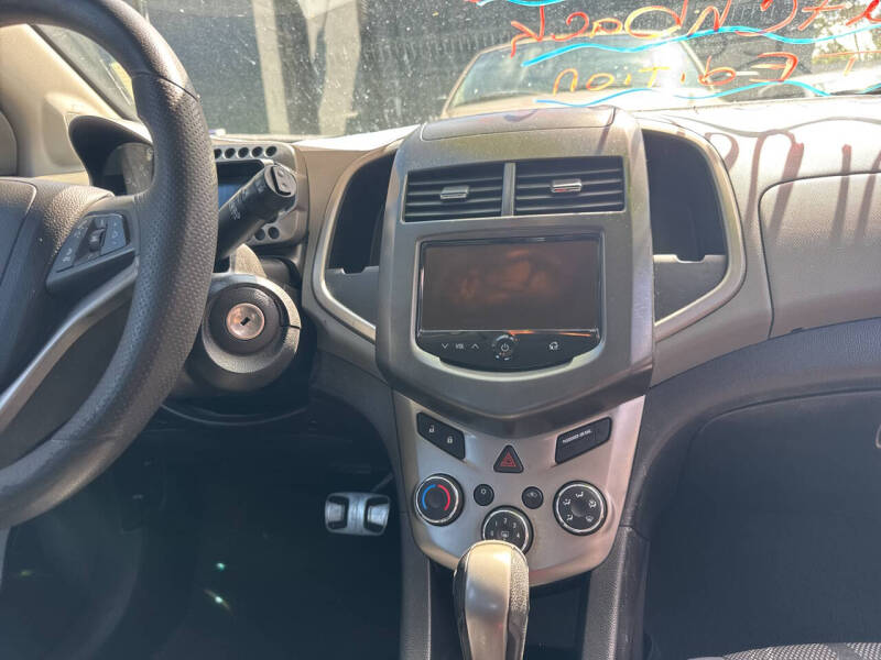 2014 Chevrolet Sonic LT Auto