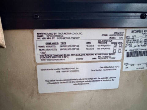 2013 Thor Motor Coach Hurricane