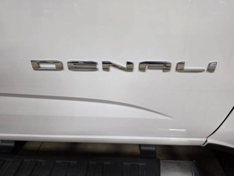 2021 GMC Canyon Denali