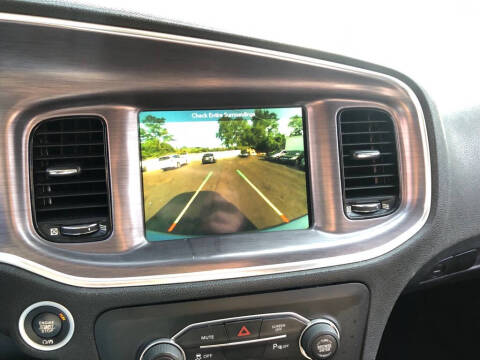 2017 Dodge Charger SXT