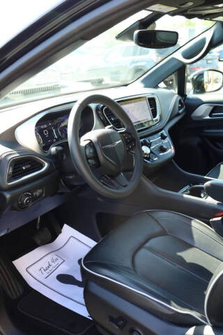 2025 Chrysler Pacifica Limited
