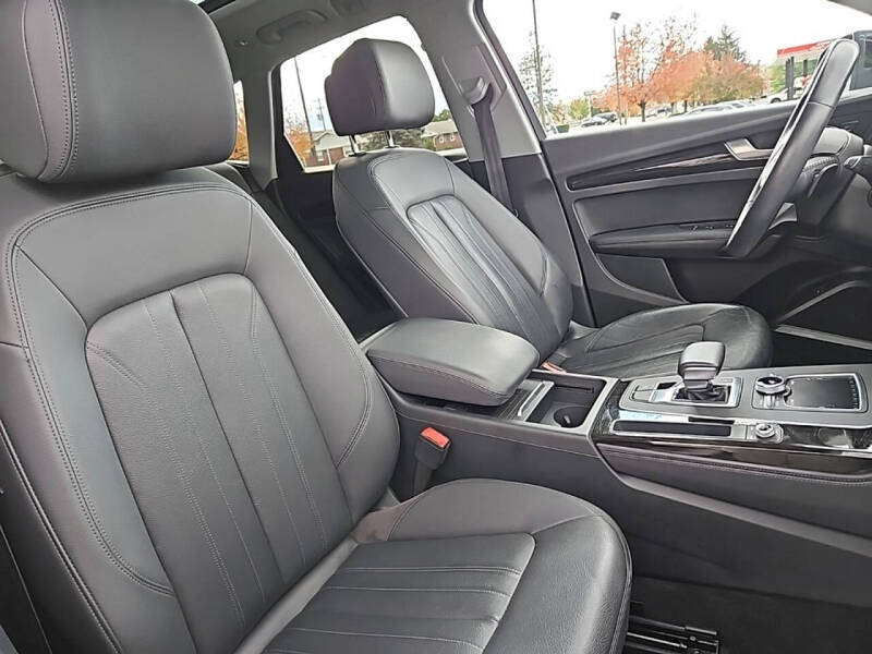 2019 Audi Q5 quattro Premium Plus 45 TFSI