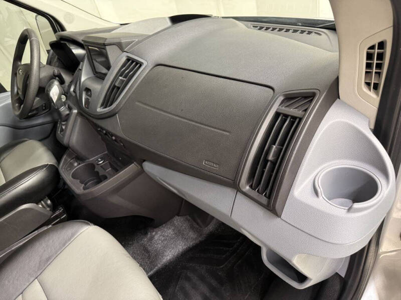 2015 Ford Transit