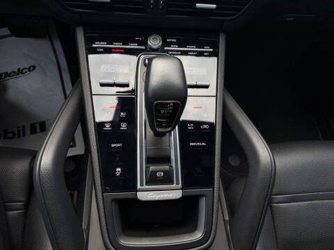 2023 Porsche Cayenne