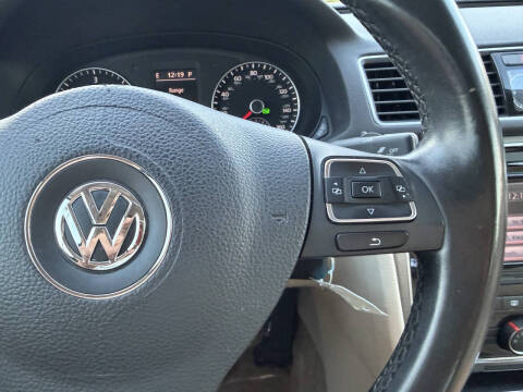 2015 Volkswagen Passat 2.0L TDI SE