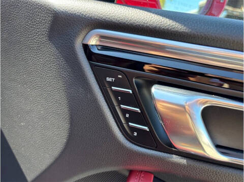 2023 Porsche Macan S