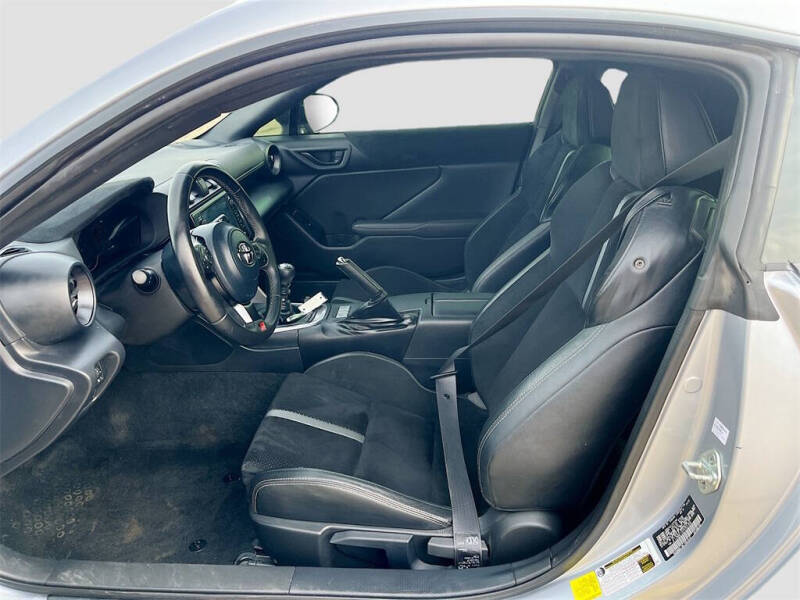 2023 Toyota GR86 Premium