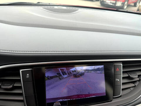 2020 Buick Enclave Essence