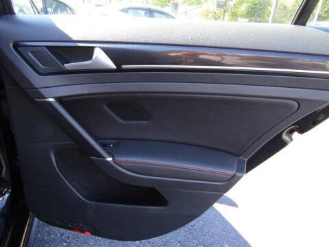 2017 Volkswagen Golf GTI