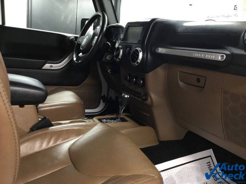 2016 Jeep Wrangler Sahara
