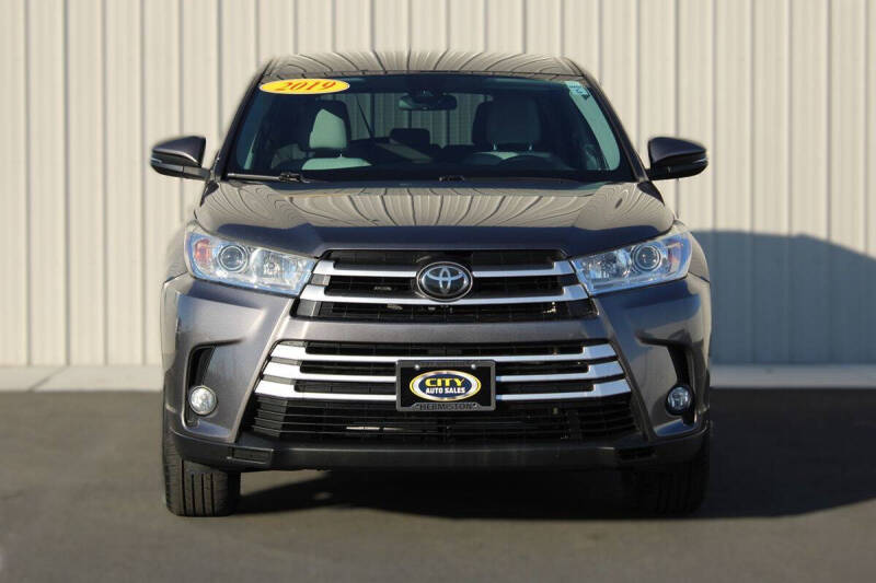 2019 Toyota Highlander LE Plus