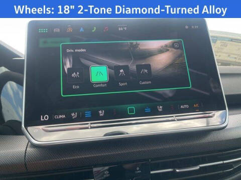 2025 Volkswagen Golf GTI SE