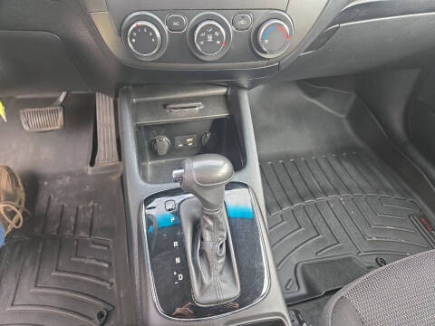 2018 Kia Forte5 LX