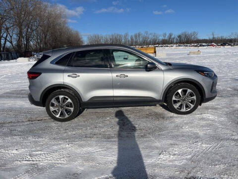 2024 Ford Escape Platinum