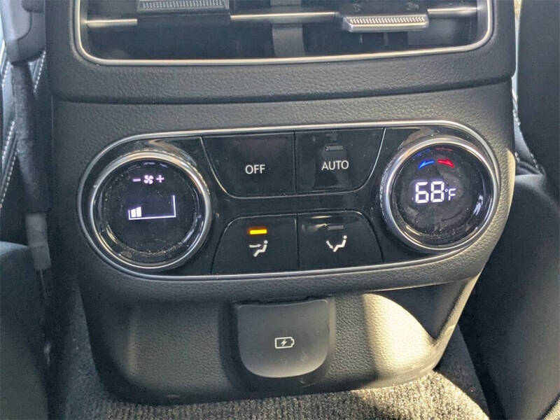 2023 Genesis Electrified GV70