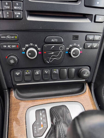 2012 Volvo XC90 3.2 Premier Plus