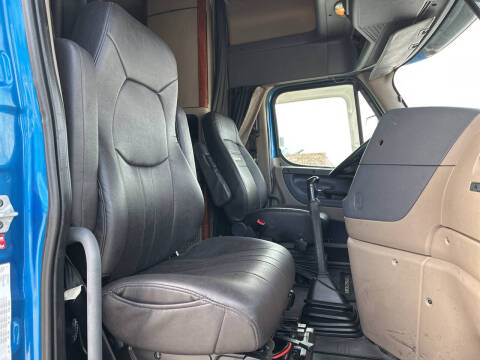 2016 Freightliner Cascadia