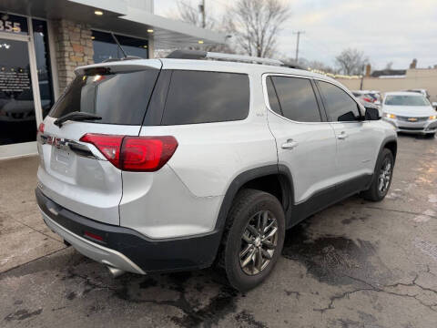 2017 GMC Acadia SLT-1