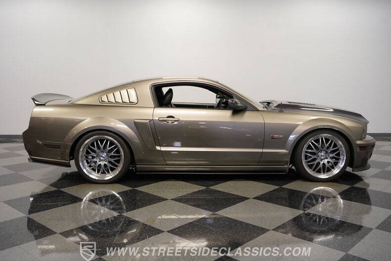 2005 Ford Mustang