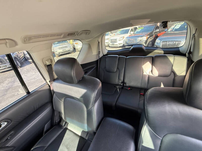 2016 Infiniti QX80