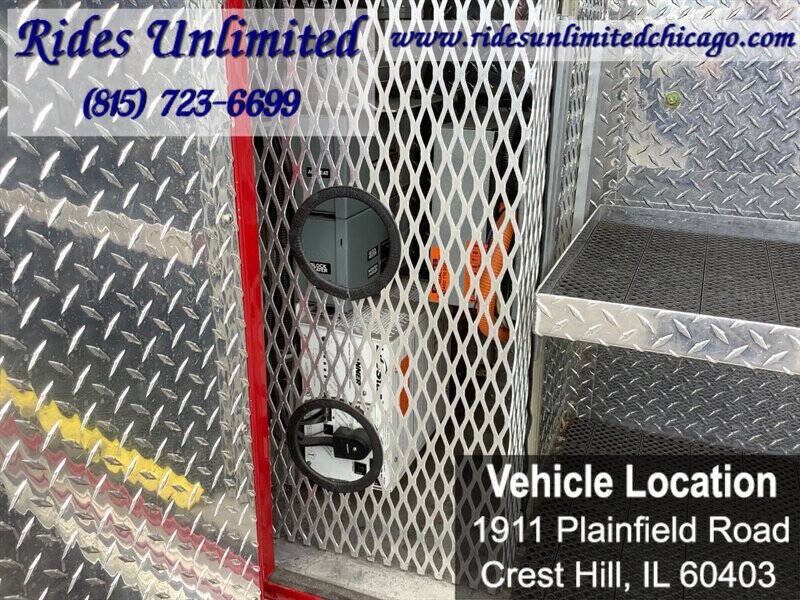 2015 Freightliner M2 106