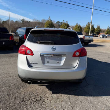 2012 Nissan Rogue S