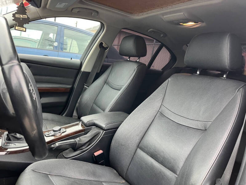 2011 BMW 3 Series 328i