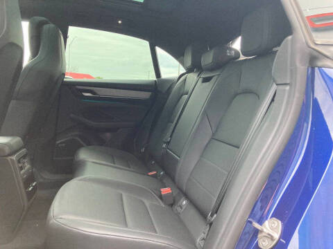 2024 Porsche Macan 4 Electric