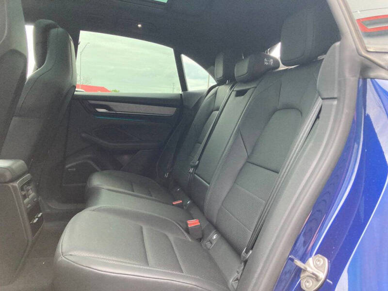 2024 Porsche Macan 4 Electric