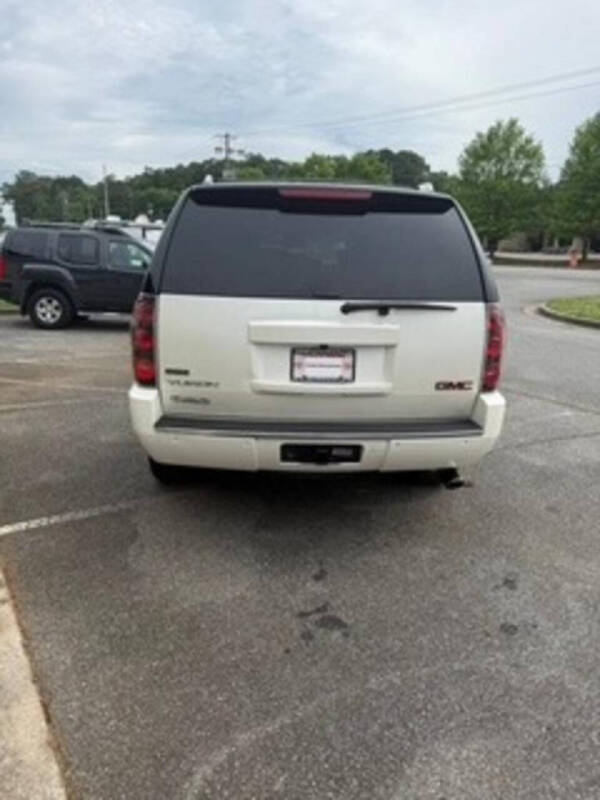 2011 GMC Yukon Denali
