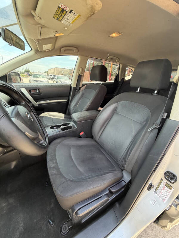 2013 Nissan Rogue S
