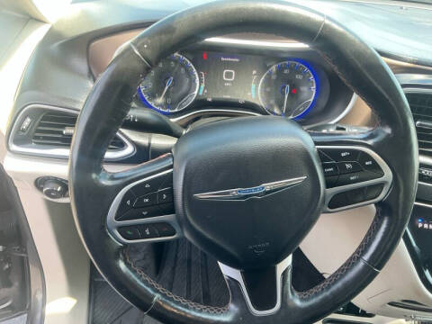 2019 Chrysler Pacifica Touring L Plus