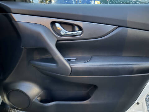 2014 Nissan Rogue SV