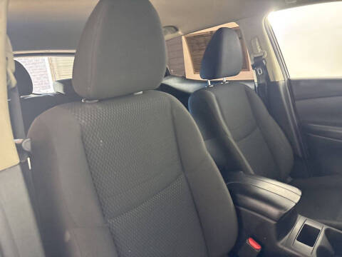 2020 Nissan Rogue Sport S