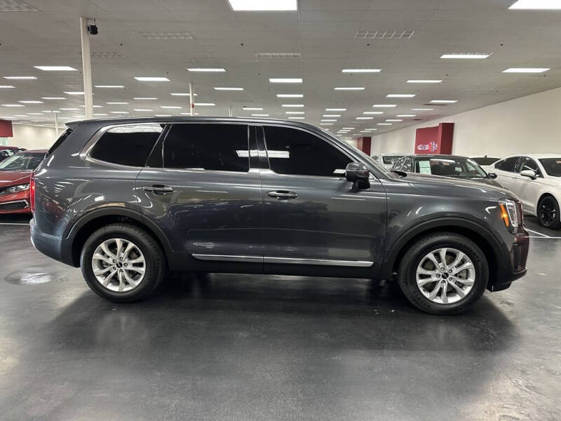 2022 Kia Telluride LX