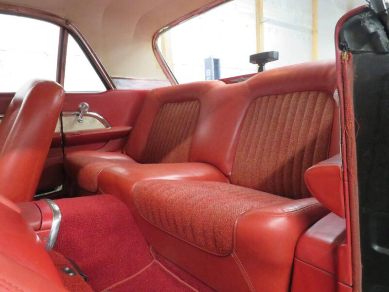 1962 Ford Thunderbird