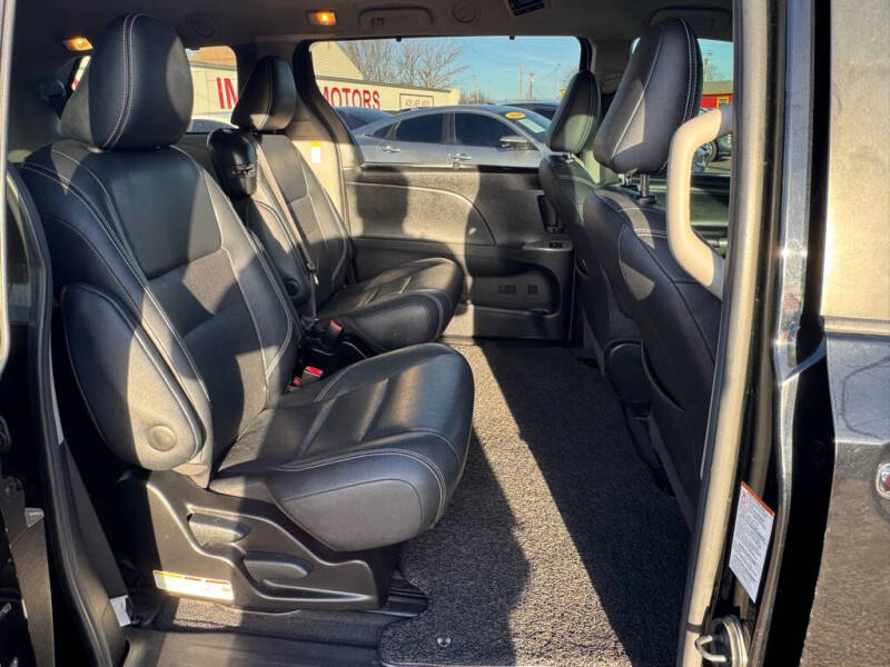 2017 Toyota Sienna